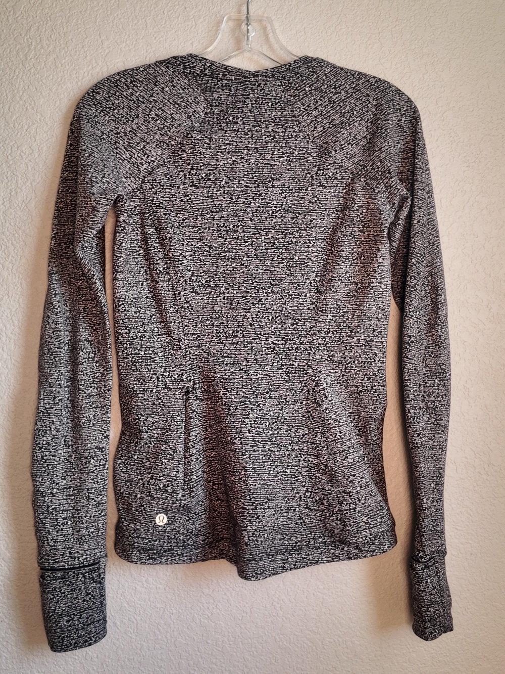 lululemon athletica Gray Marled Long Sleeve Tee